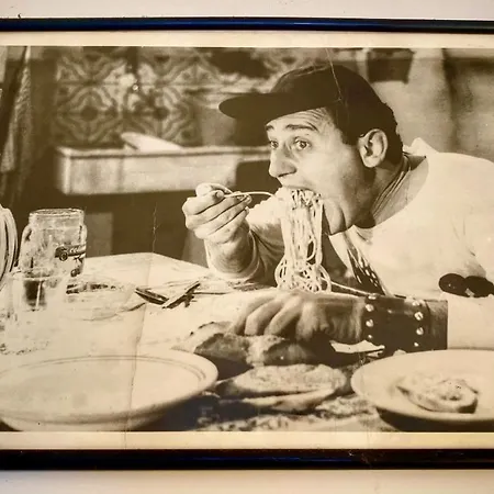 Luminoso A Due Passi Dal Centro Turin