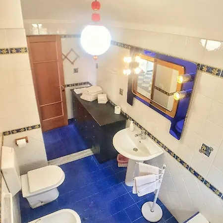 Luminoso A Due Passi Dal Centro Appartement